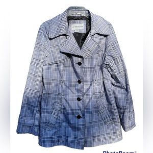 Weather Tamer Rain Jacket Size M No Belt Black White Plaid Pockets Button Down